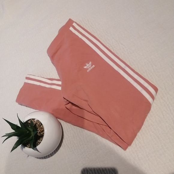 Adidas legging ligth Pink xs ❤️ - Picture 3 of 4